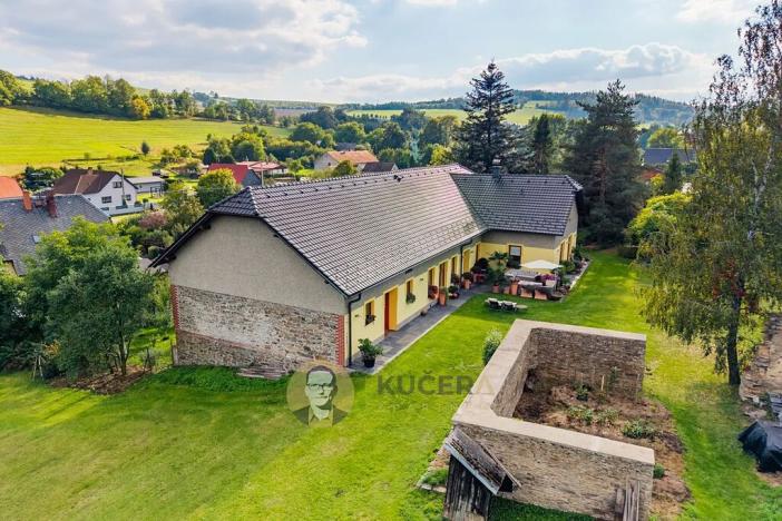 Prodej rodinného domu, Lichnov, 672 m2