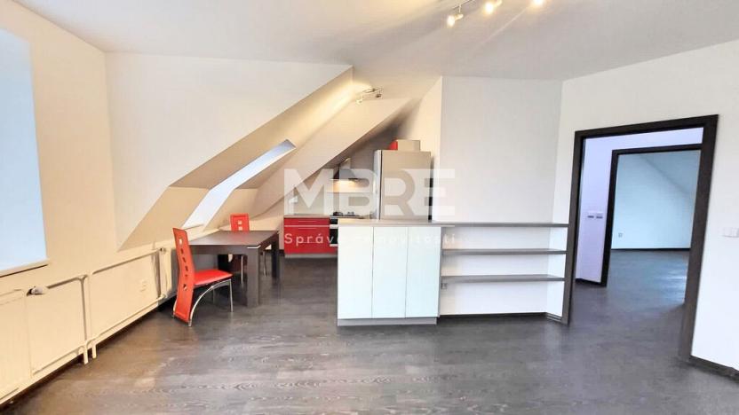 Pronájem bytu 2+kk, Karviná - Nové Město, Havířská, 60 m2