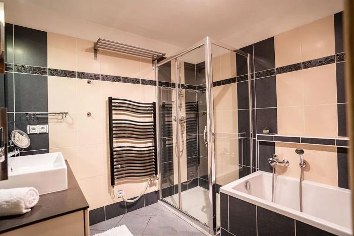 Prodej rodinného domu, Strážné, 450 m2