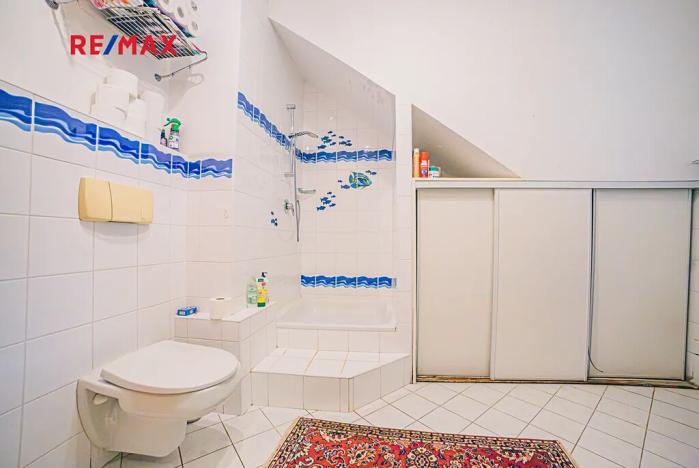 Prodej rodinného domu, Skorkov, 227 m2