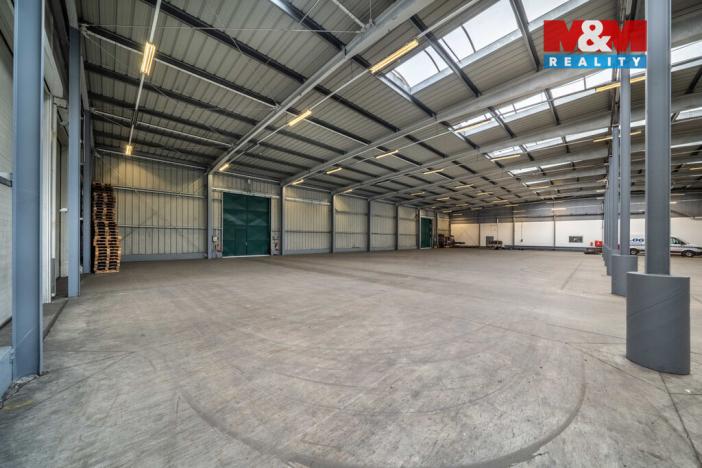 Pronájem výrobních prostor, Volduchy, 1866 m2