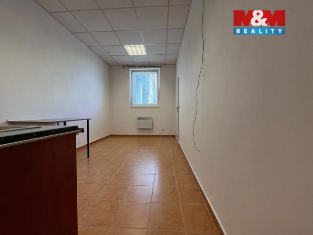 Pronájem bytu 1+kk, Jindřichův Hradec - Otín, 21 m2