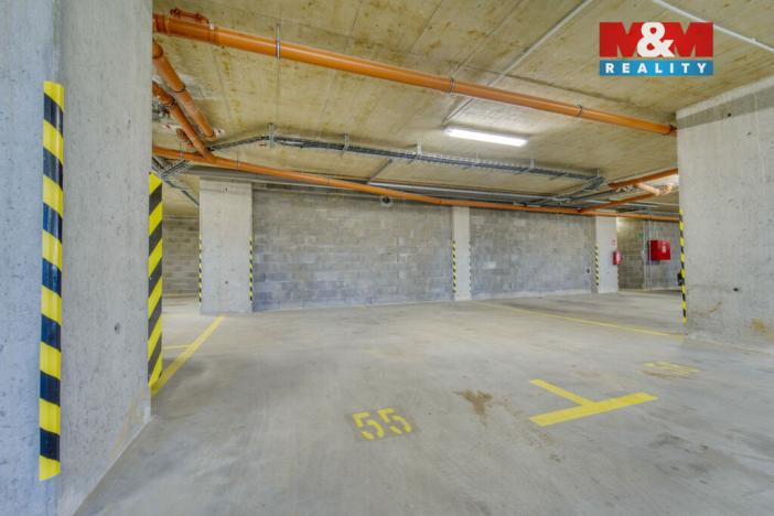 Pronájem garážového stání, Plzeň - Skvrňany, Františka Kováříka, 12 m2