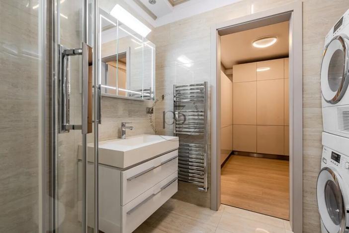 Prodej bytu 2+kk, Praha, Litoměřická, 56 m2