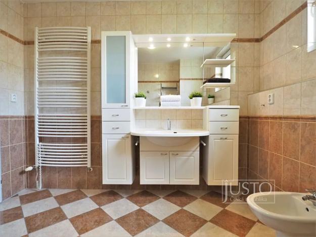 Prodej rodinného domu, Písek, Na Pakšovce, 284 m2