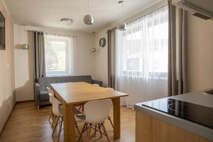 Prodej apartmánu, Pec pod Sněžkou, 319 m2