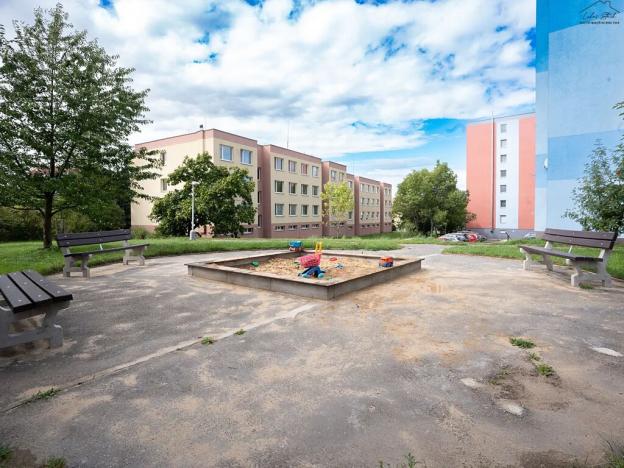 Prodej bytu 3+kk, Praha - Újezd nad Lesy, Malešovská, 65 m2