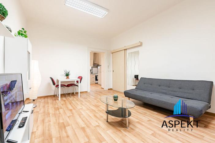 Prodej bytu 2+kk, Praha - Holešovice, Schnirchova, 52 m2