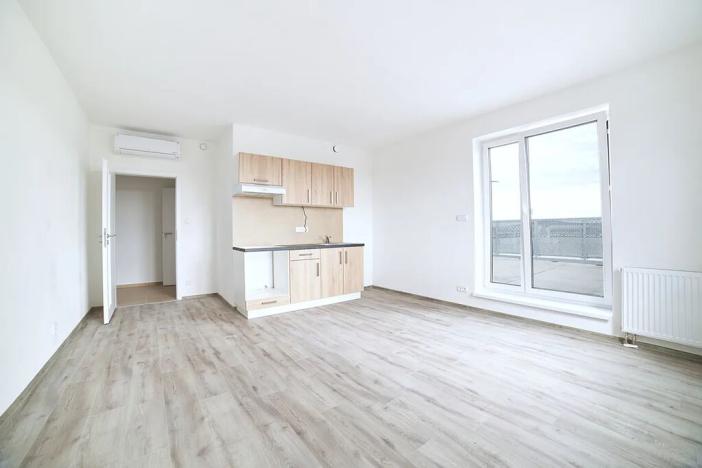 Pronájem bytu 2+kk, Plzeň, Železniční, 49 m2