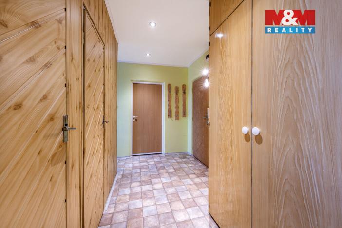 Prodej bytu 2+1, Chomutov, Holešická, 62 m2