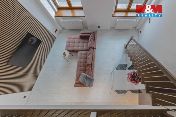 Prodej bytu 2+kk, Klatovy - Klatovy III, Husovo náměstí, 78 m2