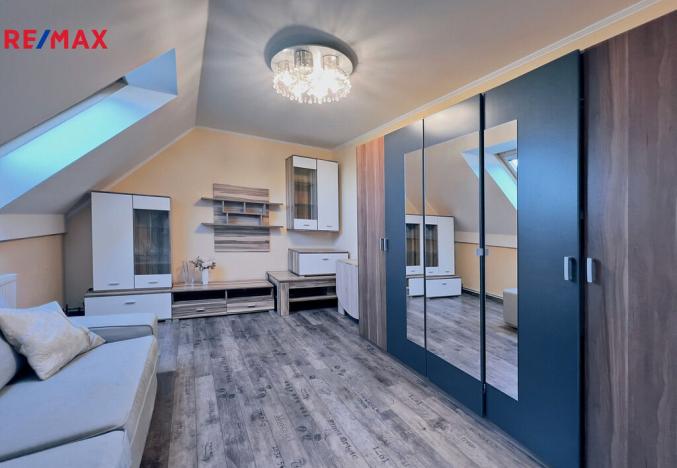 Prodej bytu 2+kk, Nupaky, U Školky, 50 m2