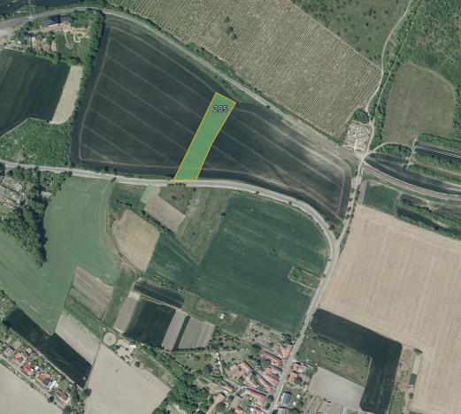 Prodej podílu pole, Děčany, 4184 m2