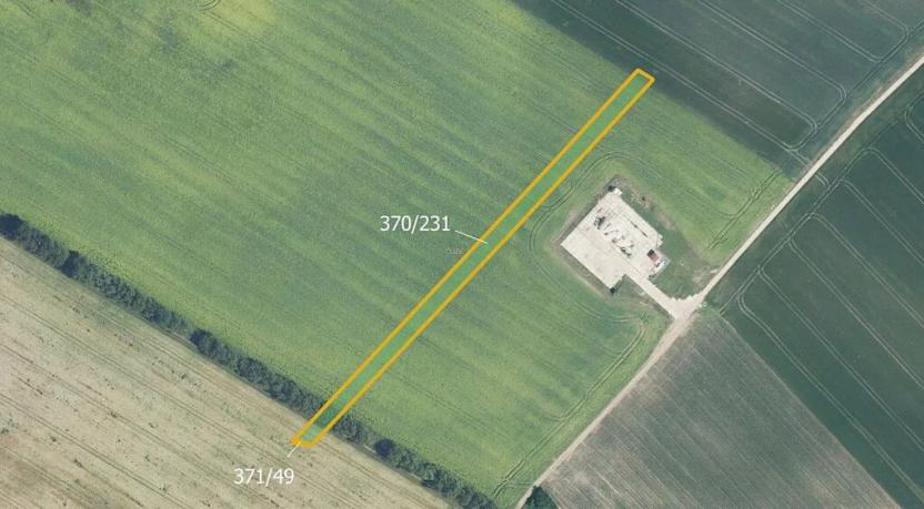 Prodej podílu pole, Starý Poddvorov, 6005 m2