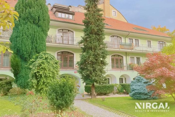 Pronájem bytu 1+kk, Praha - Malá Strana, Říční, 40 m2