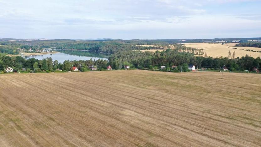 Prodej pole, Líšťany, 19347 m2