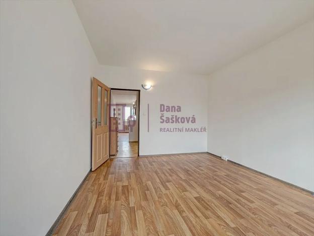 Pronájem bytu 2+1, Jindřichův Hradec, sídliště Vajgar, 62 m2