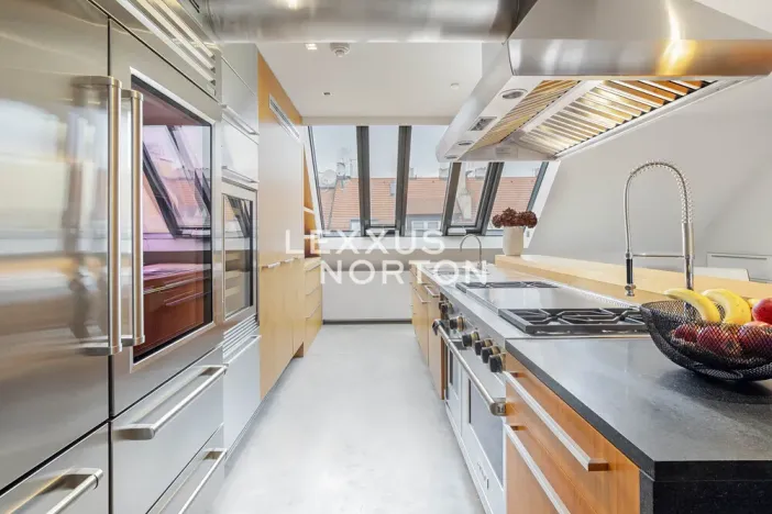 Prodej bytu 4+kk, Praha - Staré Město, Bílkova, 181 m2