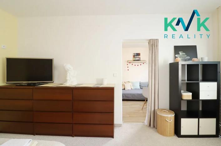 Prodej bytu 1+1, Loket, Sportovní, 36 m2