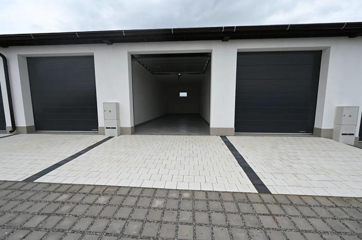 Pronájem garáže, Velké Meziříčí, 53 m2