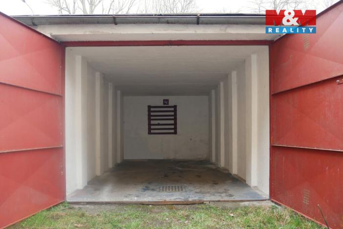 Pronájem garáže, Karlovy Vary, Mattoniho nábřeží, 19 m2