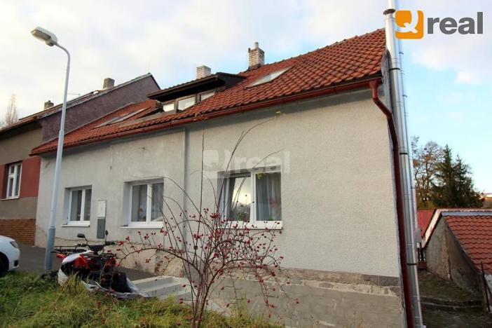 Prodej rodinného domu, Praha - Hrdlořezy, Hrdlořezská, 210 m2