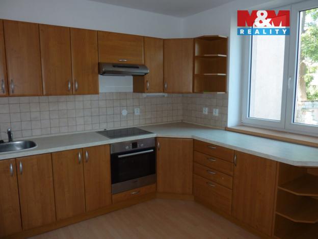 Prodej bytu 1+1, Červený Kostelec, Boženy Němcové, 48 m2