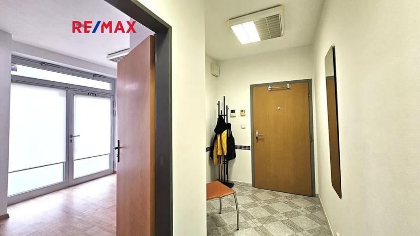 Prodej obchodního prostoru, Praha - Hostivař, Berlínská, 26 m2