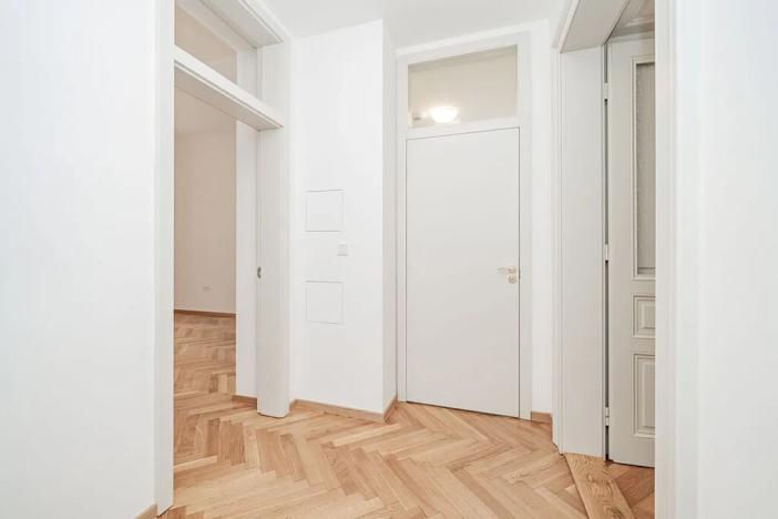 Pronájem bytu 2+kk, Praha - Vinohrady, Balbínova, 60 m2
