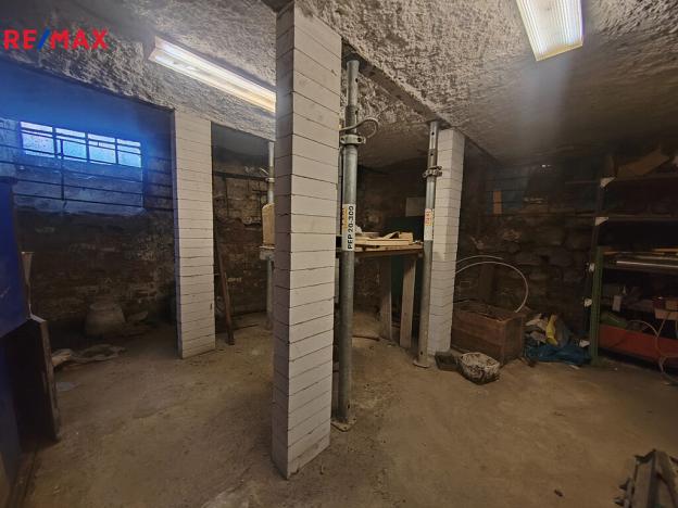 Prodej kanceláře, Ostrava - Vítkovice, Štramberská, 520 m2