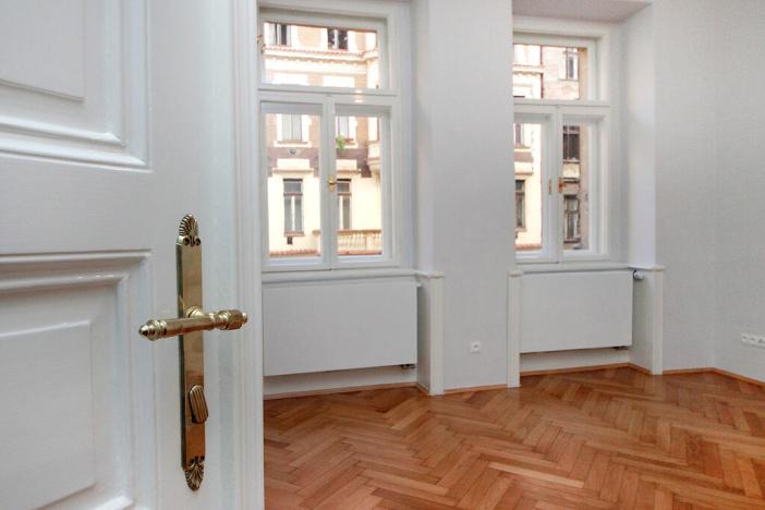 Pronájem bytu 4+1, Praha - Smíchov, Kořenského, 121 m2