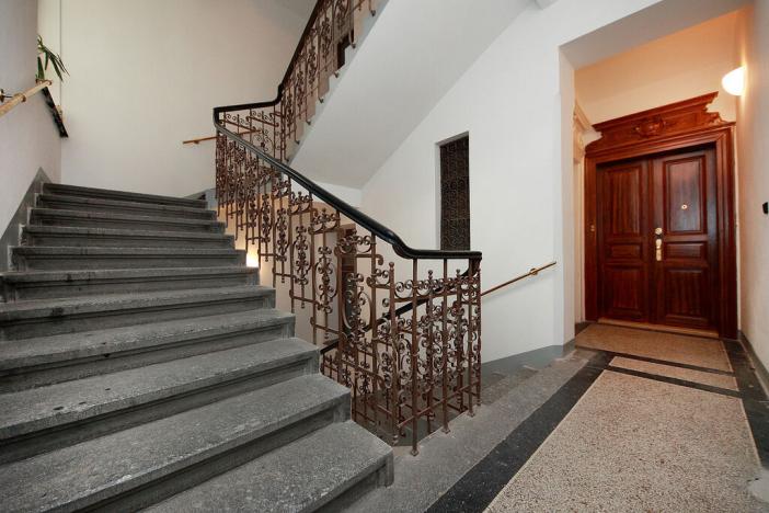 Pronájem bytu 4+1, Praha - Smíchov, Kořenského, 121 m2