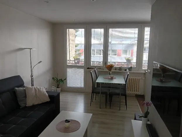 Prodej bytu 3+1, Rakovník, Dukel. hrdinů, 56 m2