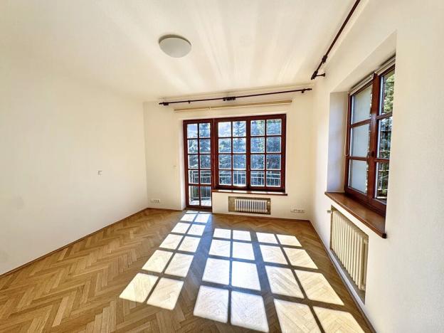 Pronájem vily, Praha - Břevnov, 316 m2