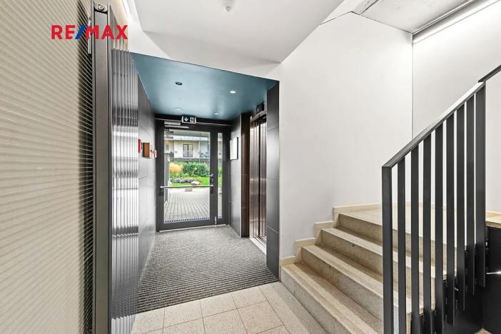 Prodej bytu 1+kk, Praha - Libeň, Novovysočanská, 27 m2