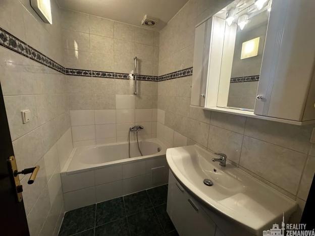 Pronájem bytu 2+1, Praha - Vinohrady, Jugoslávská, 65 m2