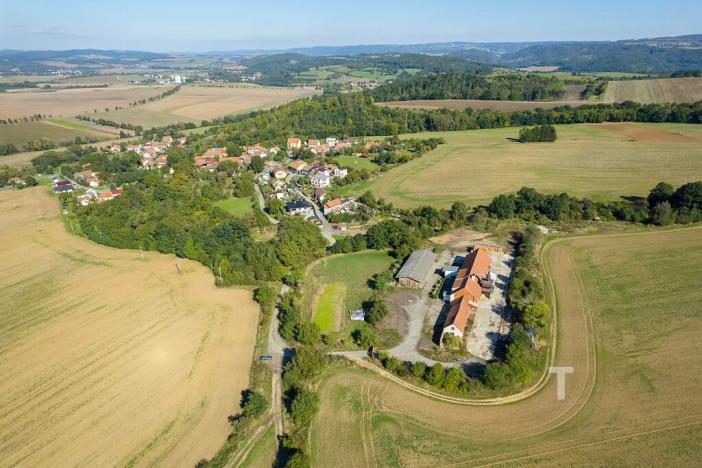 Prodej komerčního pozemku, Krhov, 2990 m2