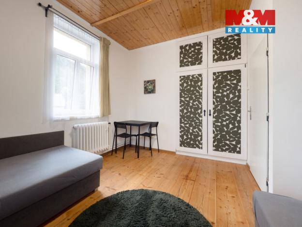 Prodej ubytování, Želízy, 640 m2