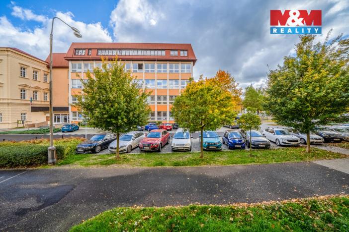 Prodej bytu 3+1, Kadaň, Komenského, 76 m2