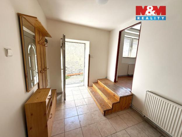 Prodej rodinného domu, Chožov, 120 m2