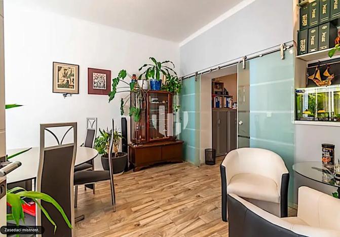 Prodej obchodního prostoru, Praha - Hostivař, Hostivařská, 157 m2