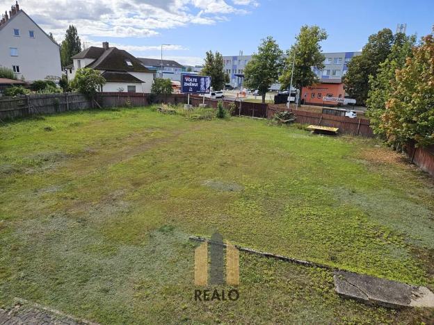Pronájem komerčního pozemku, Jihlava, 1093 m2