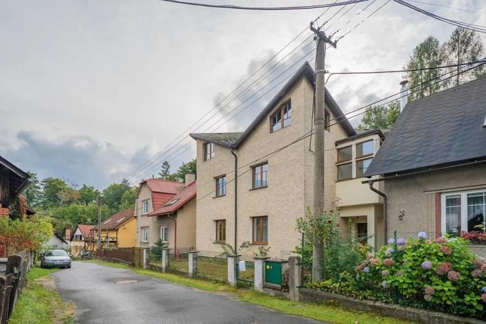 Prodej rodinného domu, Olšany, 219 m2