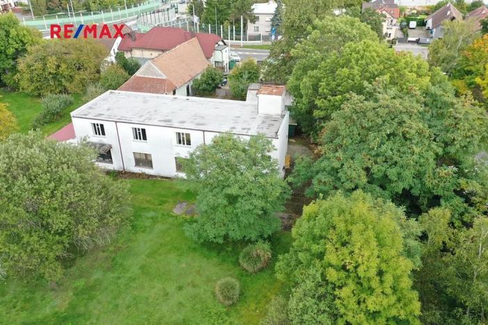 Pronájem kanceláře, Pardubice, Bohdanečská, 186 m2