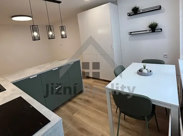 Prodej bytu 2+kk, Český Krumlov, 43 m2