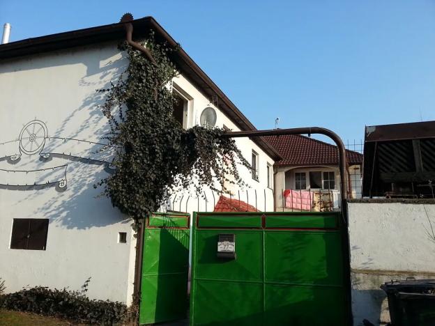 Prodej rodinného domu, Kralupy nad Vltavou, U Jeslí, 265 m2