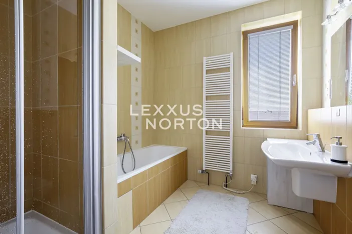 Prodej bytu 4+kk, Praha - Jinonice, Za zámečkem, 110 m2