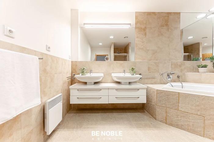 Prodej bytu 6+kk a větší, Praha - Břevnov, Kukulova, 252 m2