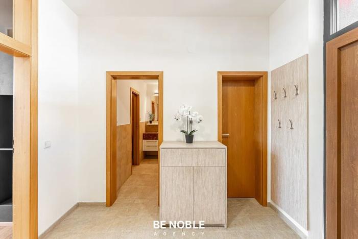 Prodej bytu 6+kk a větší, Praha - Břevnov, Kukulova, 252 m2