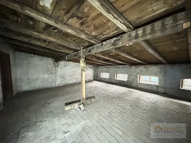 Prodej vícegeneračního domu, Broumov, Přadlácká, 315 m2